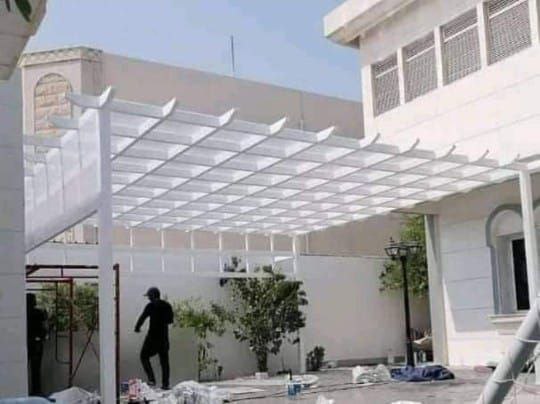 هناجر ومستودعات متكاملة